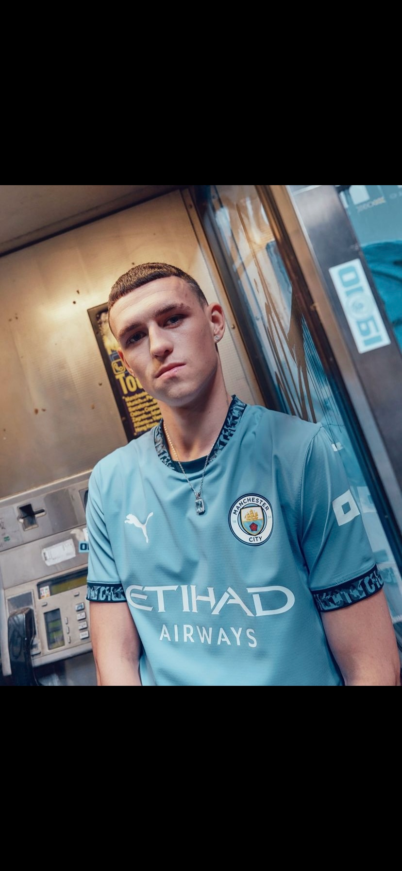 Manchester City 24/25 Home Shirt