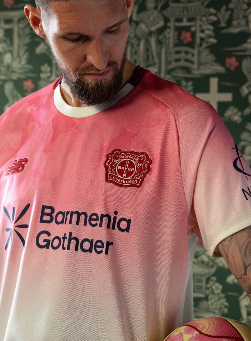 Leverkusen 25/26 Away Shirt