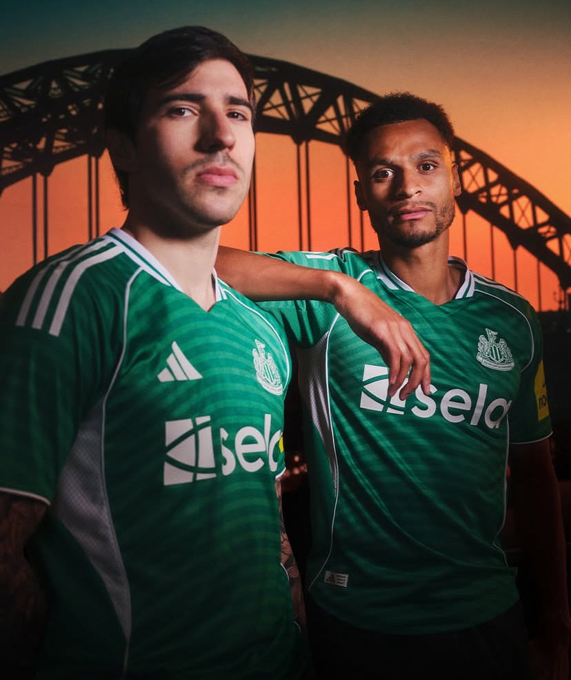 Newcastle 25/26 Away Shirt