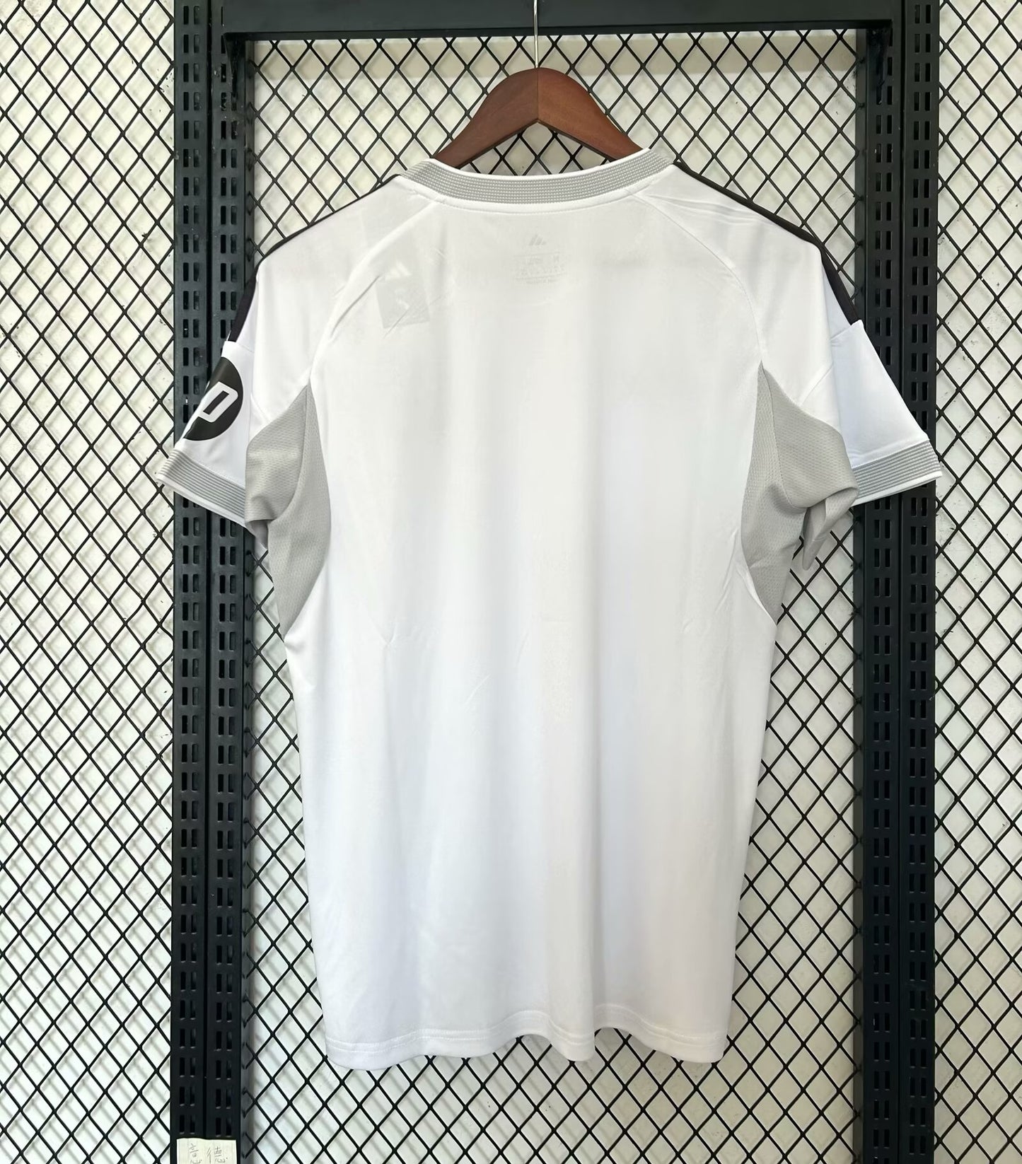 Real Madrid 25/26 Home Shirt