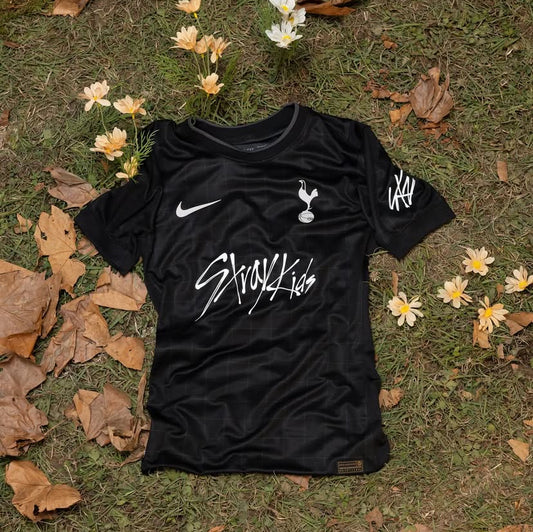 Spurs x Stray Kids